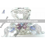 Exquisite crystal hair claws