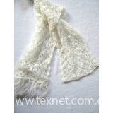 hand-knitted scarves 09