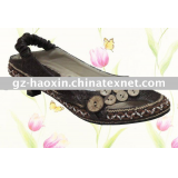 woman casual shoes