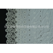 绍兴县华期纺织印染有限公司分公司-全棉绣花面料 90*88巴厘纱绣花面料 花型多样 现货供应
