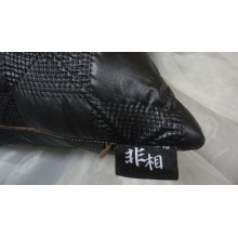 绍兴县非相纺织品有限公司-l精品推荐 供应质量保证的皮革绣花抱枕