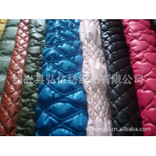 绍兴县弘亿纺织品有限公司-高档羽绒服面料 绗缝绗绣面料 凌形横条起泡等
