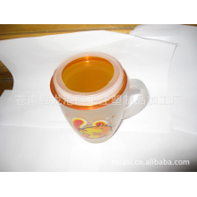 苍南县龙港联正注塑制品加工厂-各种颜色颜料盖，玻璃磨砂杯盖，勺子盖，马克杯盖，广告杯盖