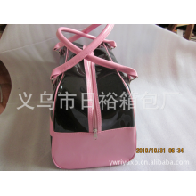 义乌市日裕箱包厂-女士多色大容量旅行包 旅行包批发 手提旅行包 旅行包厂家 行李包