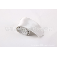 嵊州市鸿运来服饰经营部-【精品推荐】供应潮流时尚小领带 贵族高档小领带