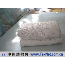 桐乡市洲泉中泰丝被服装厂 -床上用品