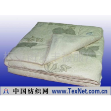 桐乡市瑞丰被服厂 -礼品装高级印花蚕丝被B