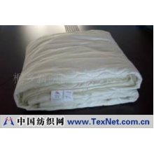 桐乡新明珠被服有限公司 -蚕丝被一