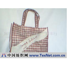 香港欧莎(鹏展)手袋实业有限公司 -各种无纺布购物袋，礼品袋