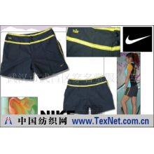 武汉市武昌区穿名堂服装店 -外贸原单 NIKE 耐克 运动MM的深蓝色 双扣黄边短裤