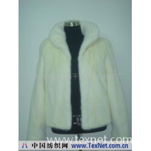 余姚市朗霞镇西干第二裘皮服装厂 -2005年新款进口纯白水貂大衣