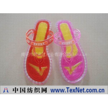 揭阳市思嘉达鞋业有限公司 -PVC水晶按摩鞋，女拖鞋