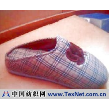 台州市路桥郅能鞋业有限公司 -注塑发泡室内拖鞋