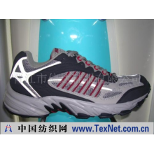 晋江市信达鞋服有限公司 -803运动鞋