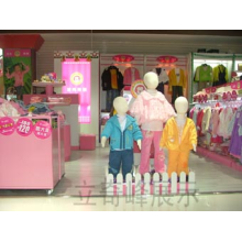 深圳市立奇峰实业发展有限公司-服装专柜专卖店