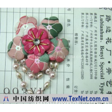 广州路边花饰品厂 -胸花、手工花、布花