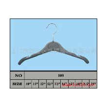 江门市新会区岚枫塑料衣架制品厂-衣架