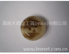 亞羅細邊四孔拉花扣 點擊查看大圖