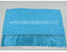 梭織圍巾 點(diǎn)擊查看大圖