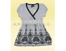 針織女裝 點(diǎn)擊查看大圖