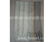 2013最新款银丝直条为围巾 点击查看大图
