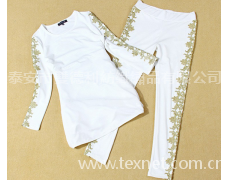 服裝 點擊查看大圖
