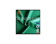 亮光PK布 點(diǎn)擊查看大圖