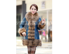 女裝 點擊查看大圖