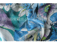 印花雪紡 點(diǎn)擊查看大圖