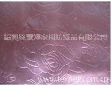 面料壓花 點(diǎn)擊查看大圖